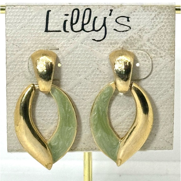 Vintage Gold & Mint Enamel Drop Earrings by Lilly’s - Classic & Elegant Design - Picture 5 of 8